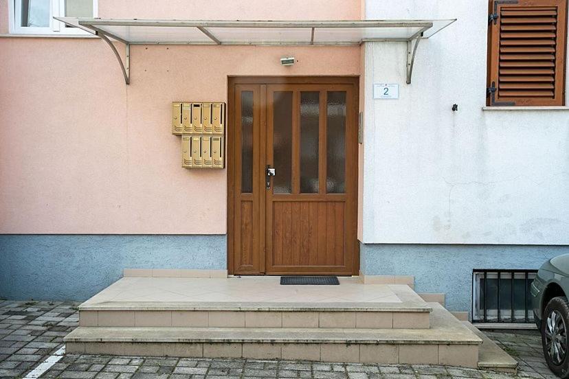 Apartment Orbanic 로비니 외부 사진
