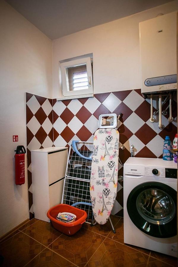 Apartment Orbanic 로비니 외부 사진
