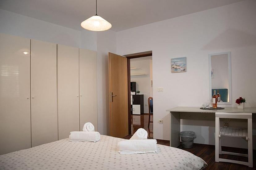 Apartment Orbanic 로비니 외부 사진